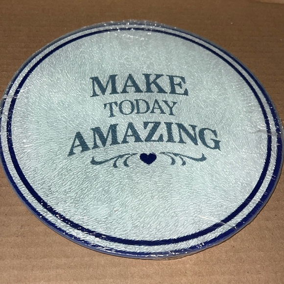 New “Make Today Amazing” Blue Script Cooking Concepts Glass Cutting Board - Picture 1 of 5